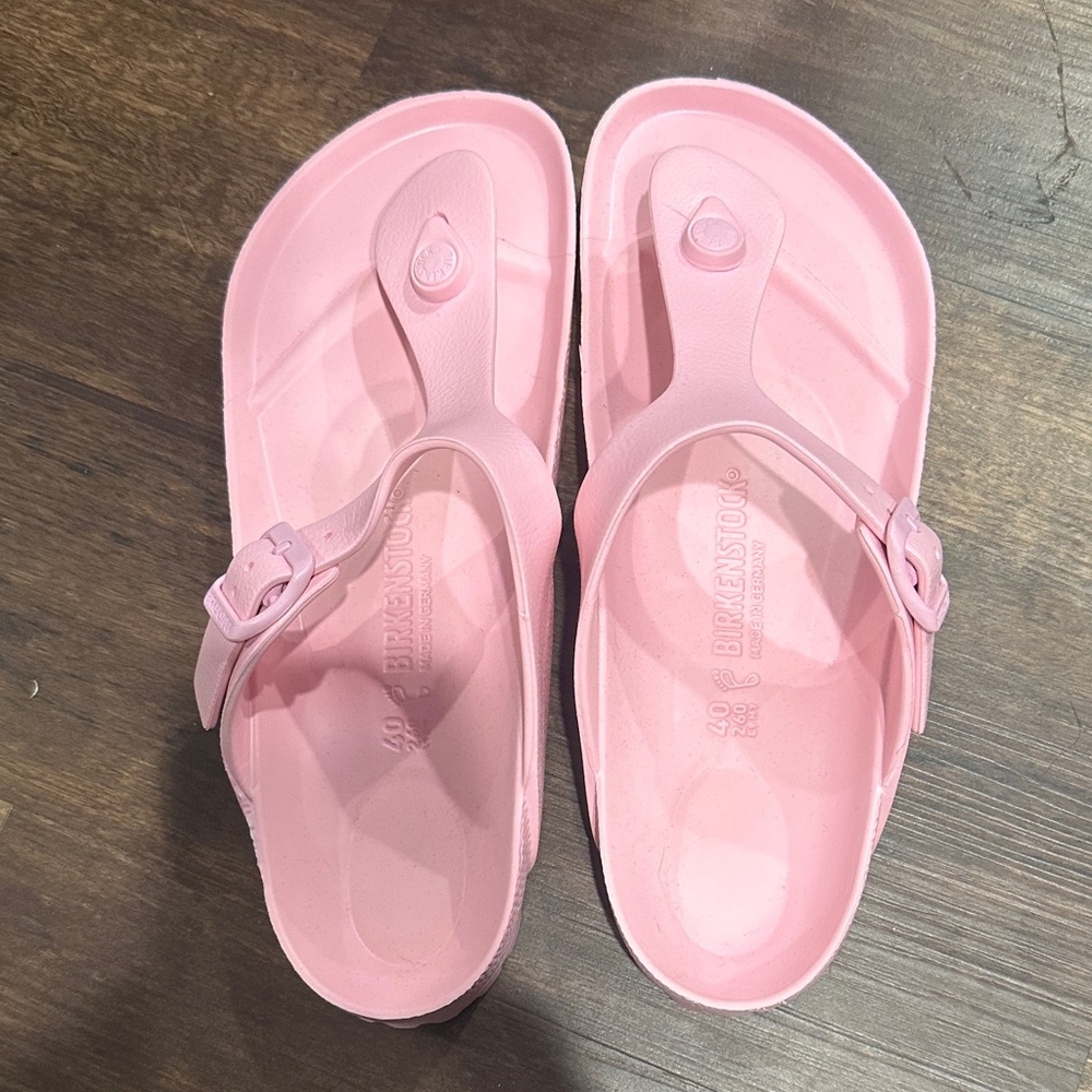 Birkenstock Light Pink Gizeh Flip Flops